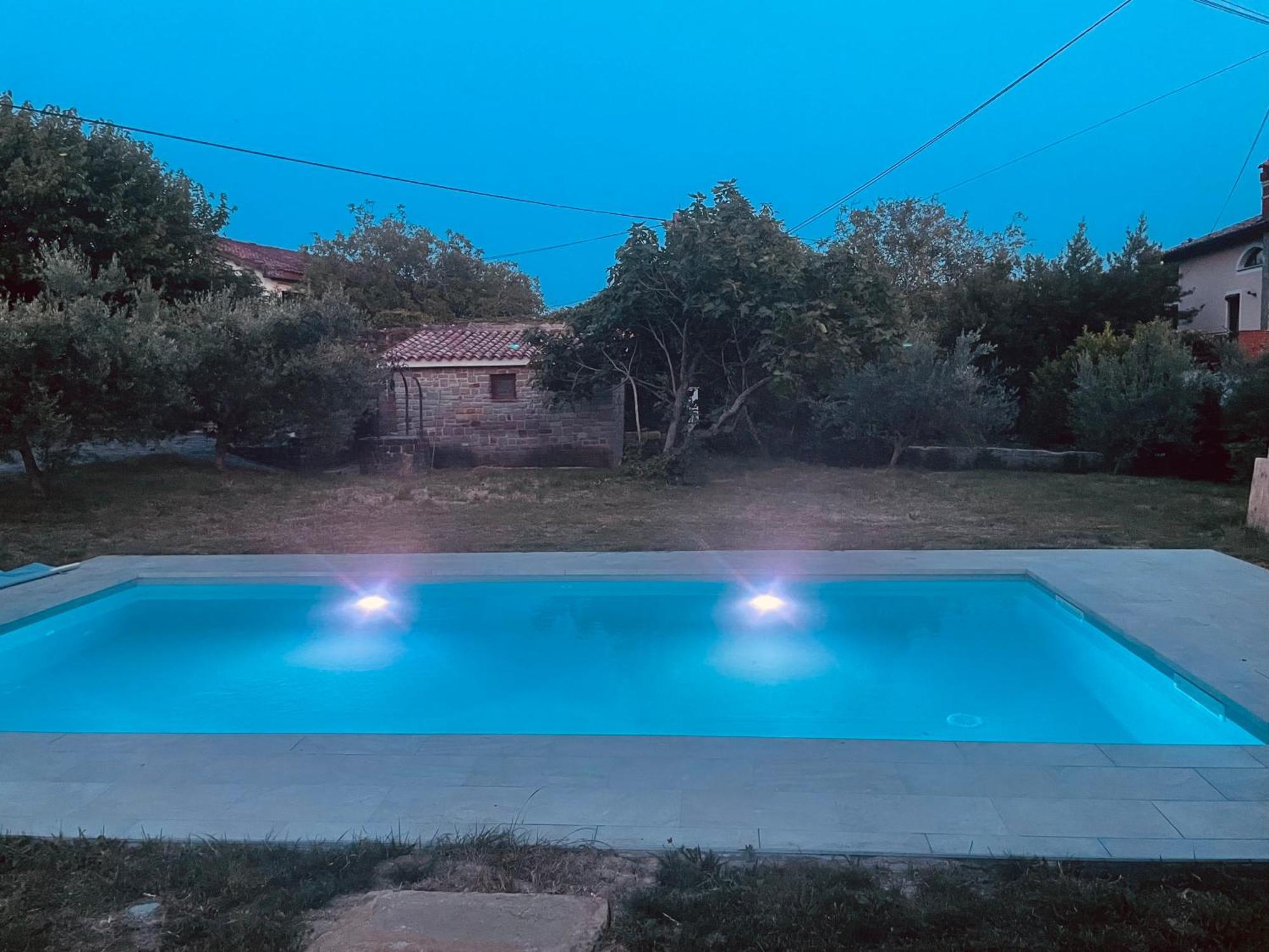 Paradise Villas With Swimming Pool 코페르 외부 사진